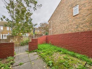 GARDEN- click for photo gallery